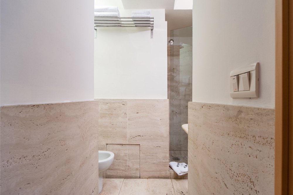 Garbatella Suites