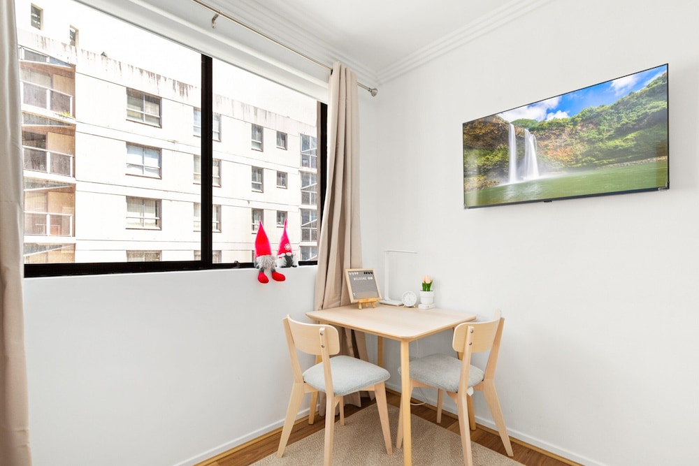 Charming Studio Apartment in the Heart of Sydney