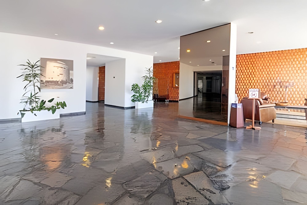 Oceana Suites Lafayette