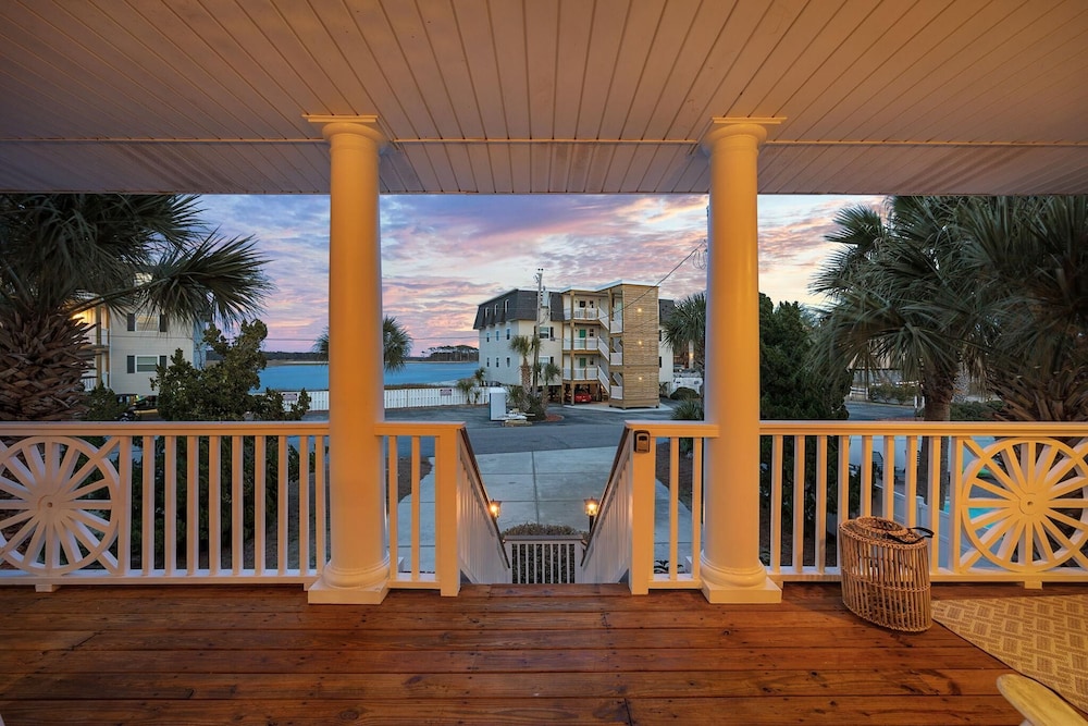 Saltwater Sunsets in North Myrtle Beach