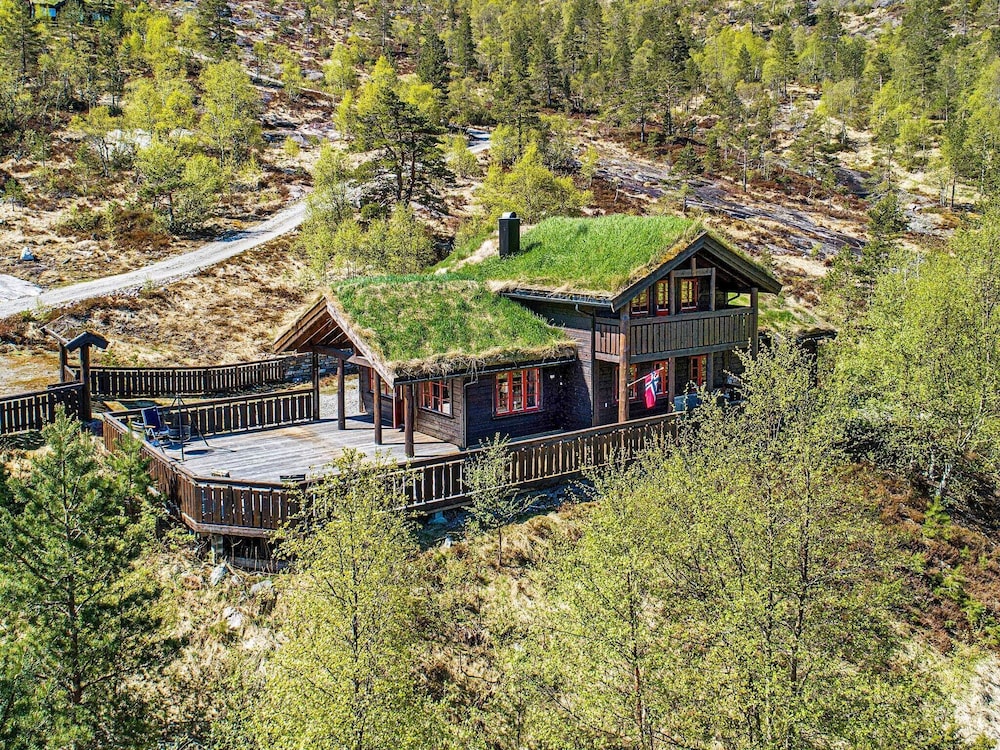 Photo 40
