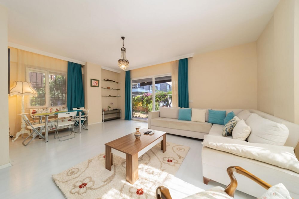 Flat With Backyard 600 m to Duden Waterfalls