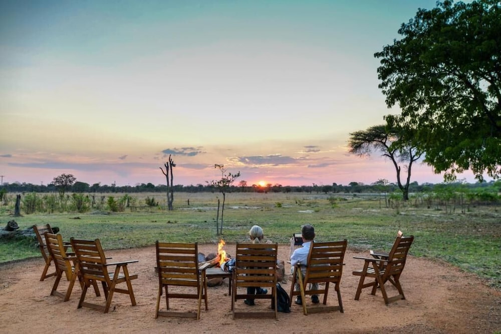 Elephant's Eye, Hwange