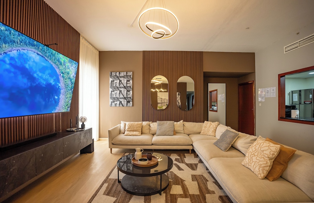 Urban Heaven Luxury Hostel