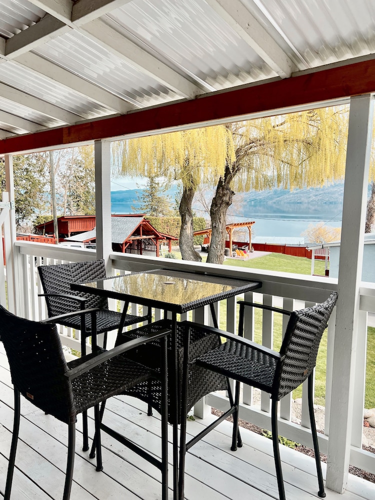 Peachland Beach Resort