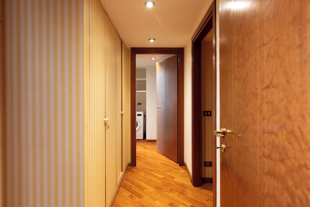 Esquilino Lightsome Apartment