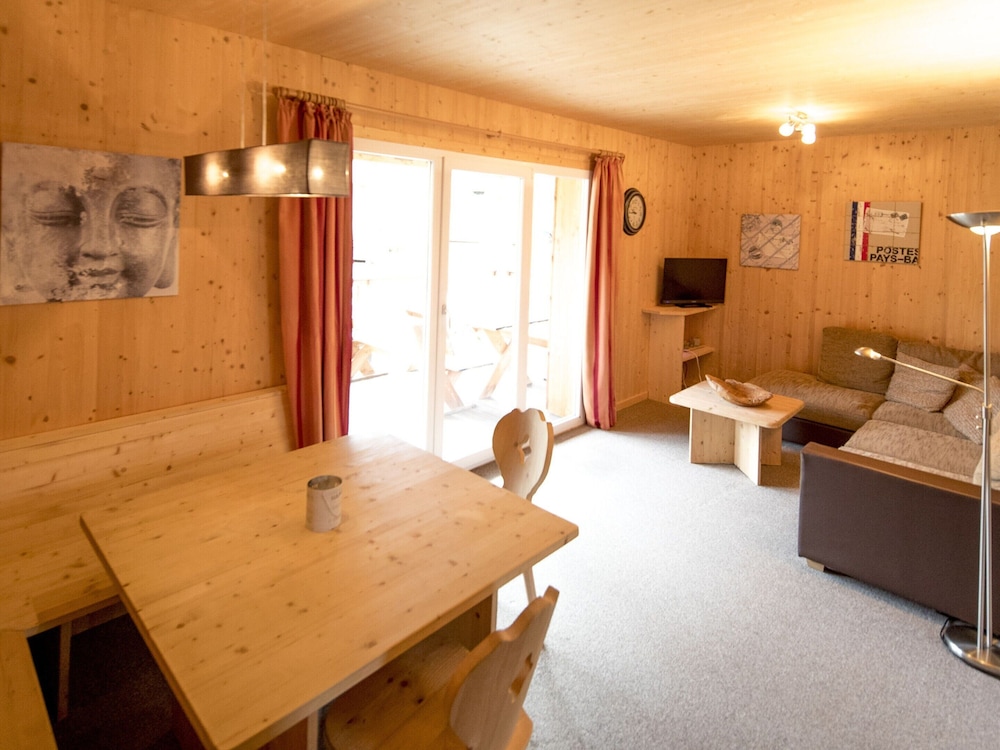 Attractive Chalet on the Slopes