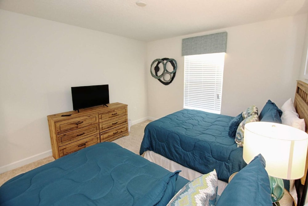 9075 Champions Gate - Image 4