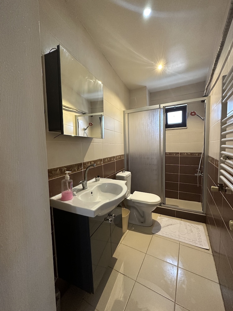 Green Bird Süit - Image 56