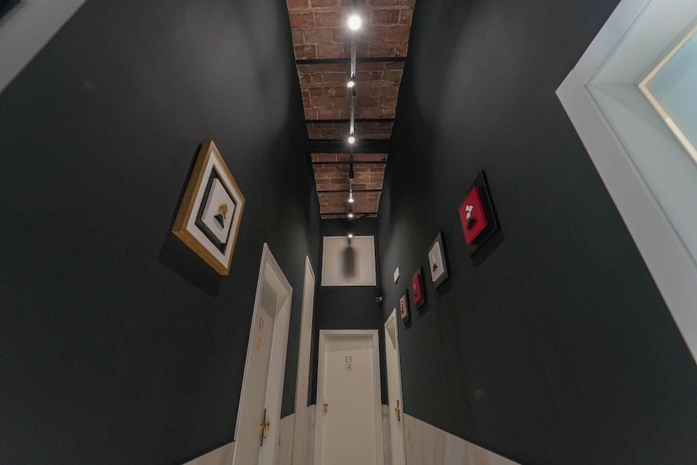 ELITE ROOMS NAPOLI