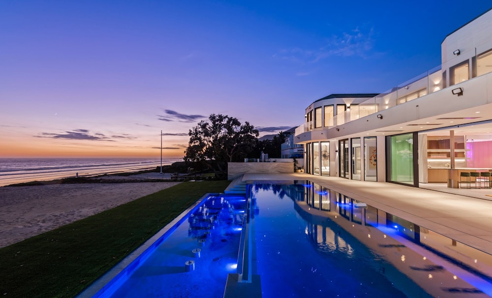 Ultimate Malibu Villa - Property Image 26