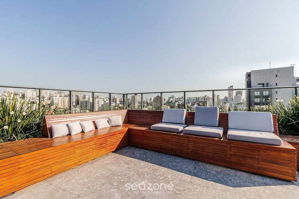 High-standard Studio in Moinhos Gos1007