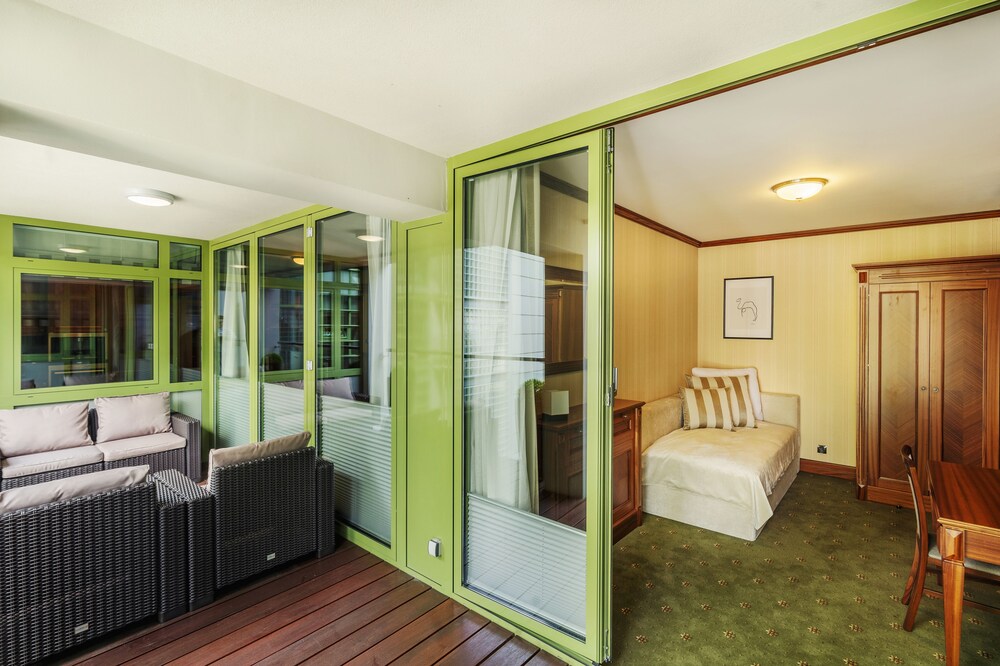 Grand Apartments - Blue Marlin Luxury