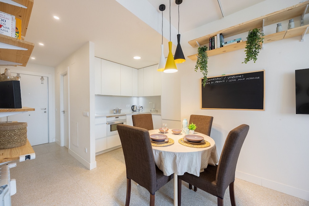 Mostenses in Madrid With 1 Bedrooms and 1 Bathrooms