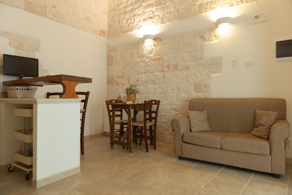 Villa in Itria Valley With Infinity Pool