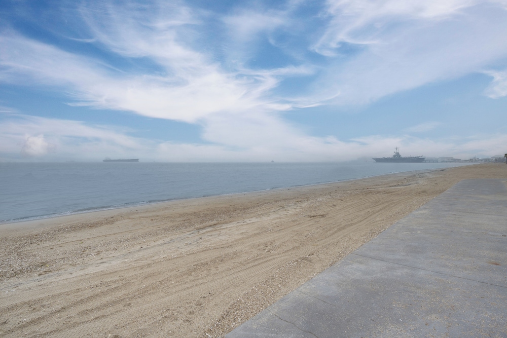 Steps to Beach: Corpus Christi Condo w/ Balcony