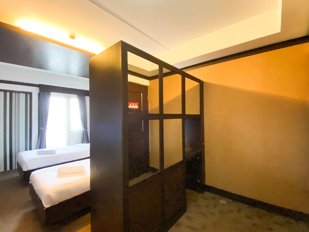 Homey And Warm Studio At Metropark Condominium Jababeka Apartment view 5