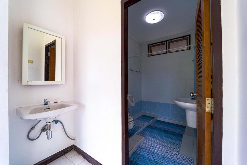 Oceanfront 6 Bedroom Twin Villas OV6