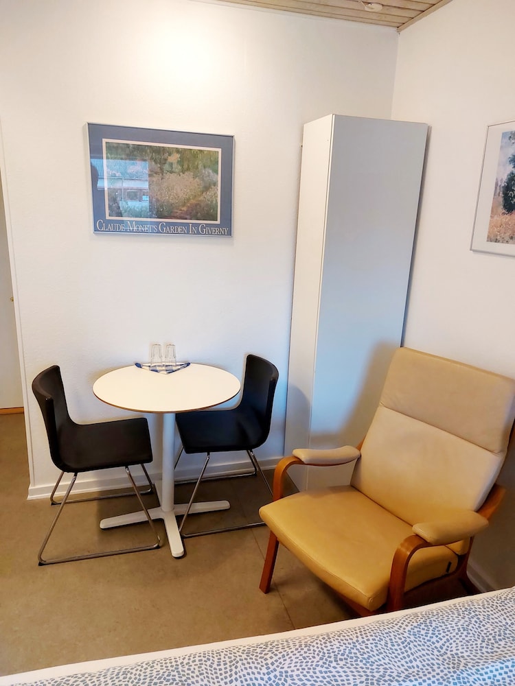 Hine Bakke Guest House