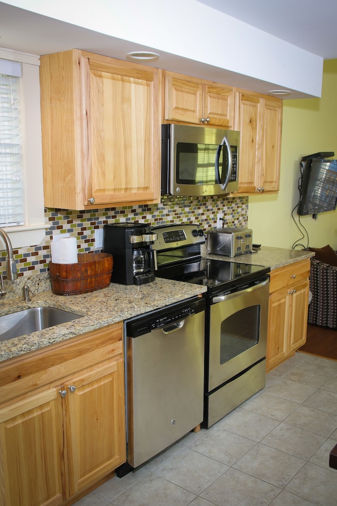 Sheepscot Harbour Village Resort