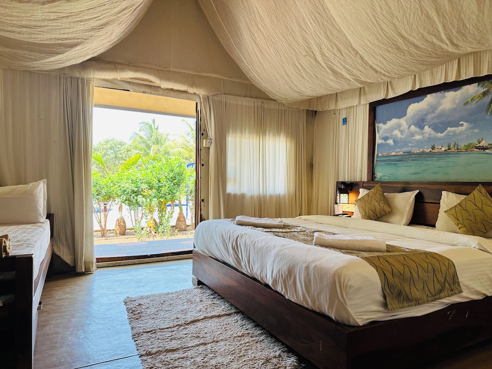 LION PARK HOTEL AND RESORT