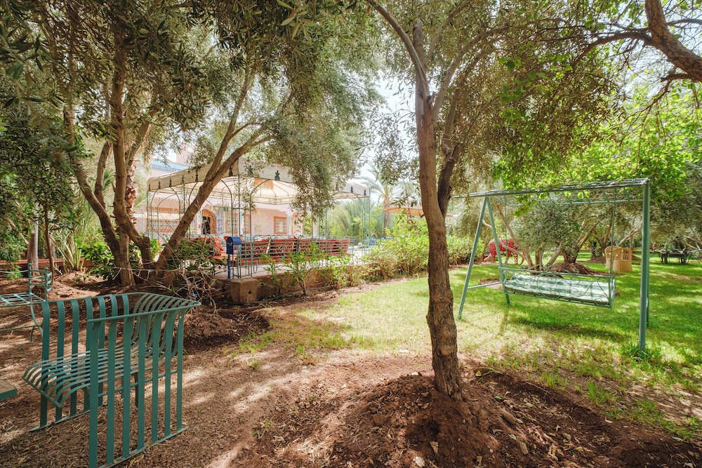 Dar Salah-Eddine Oasis Pool & SPA