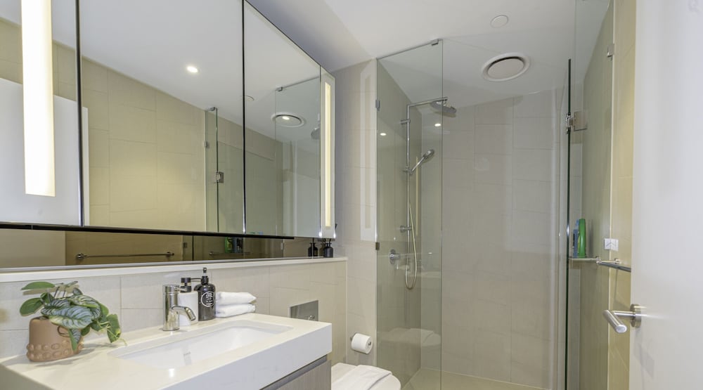 Kozyguru | Haymarket Prime Location Charming 2 Bed