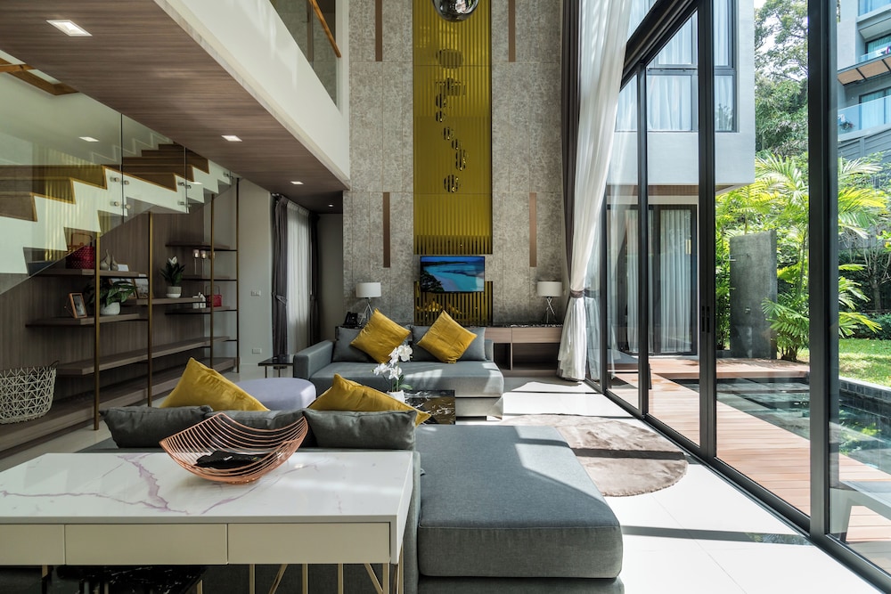 Panora Villa 8112 By Villacarte