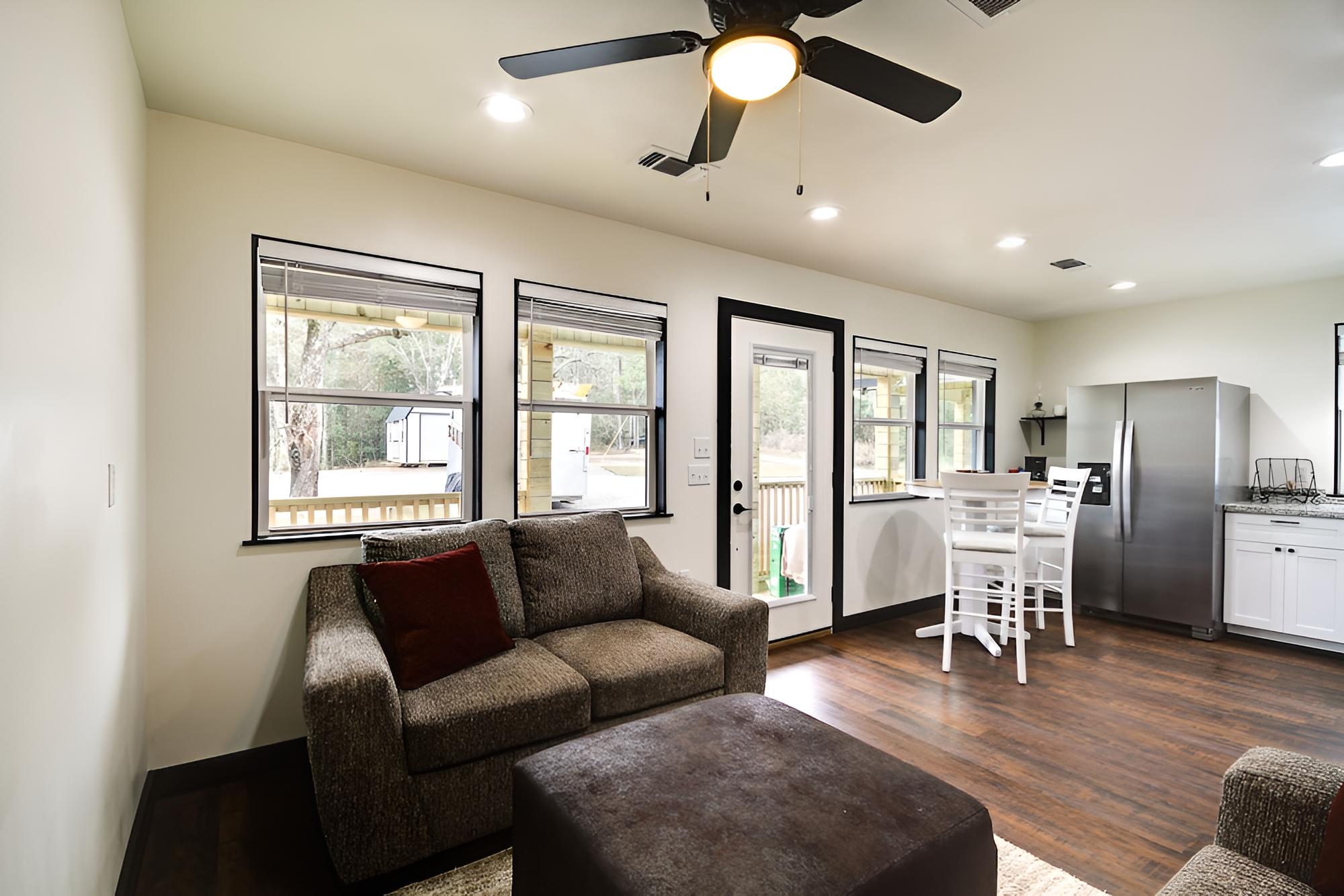 Picayune Home w/ Porch - Near Bogue Chitto Refuge! view 4