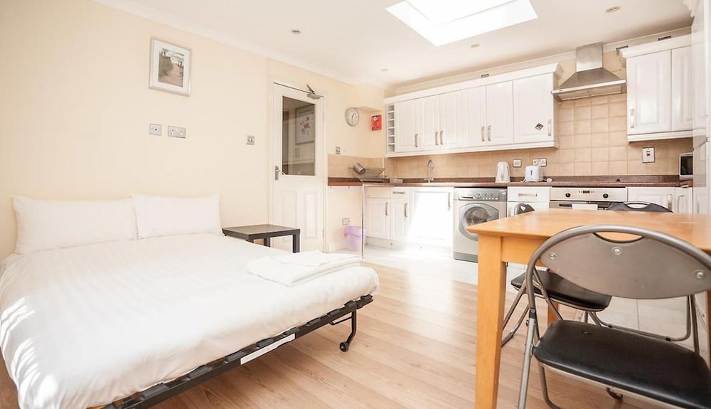 Captivating 1-bed Apartment in London