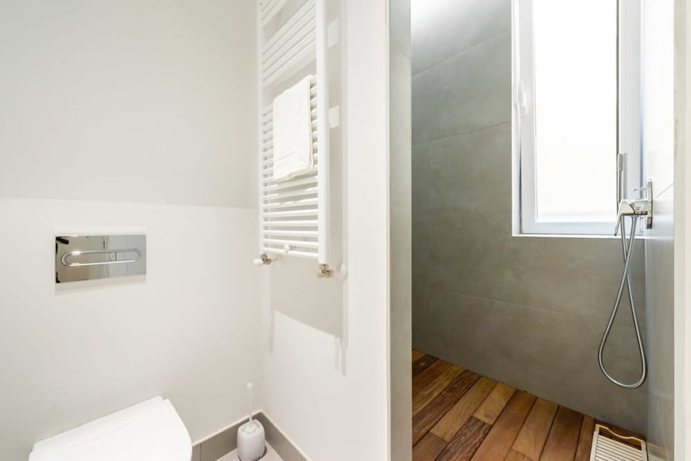 Barco Design 1-bedroom apt in Malasa a