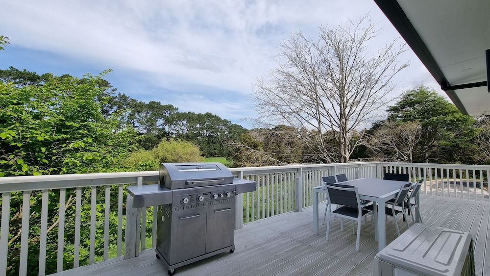 Hideout at Matua Kumeu