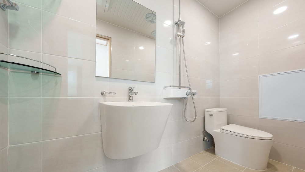 Gapyeong Reflex Pool Villa Pension
