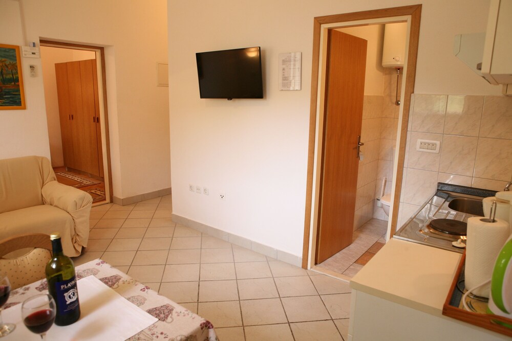 Sea front stone house photo 2