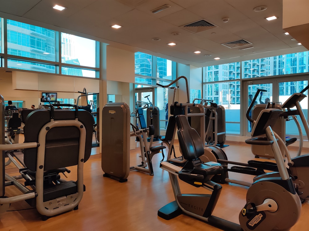 Maison Privee - Central Dubai Apt w/Danish Twist & Burj Khalifa Vws
