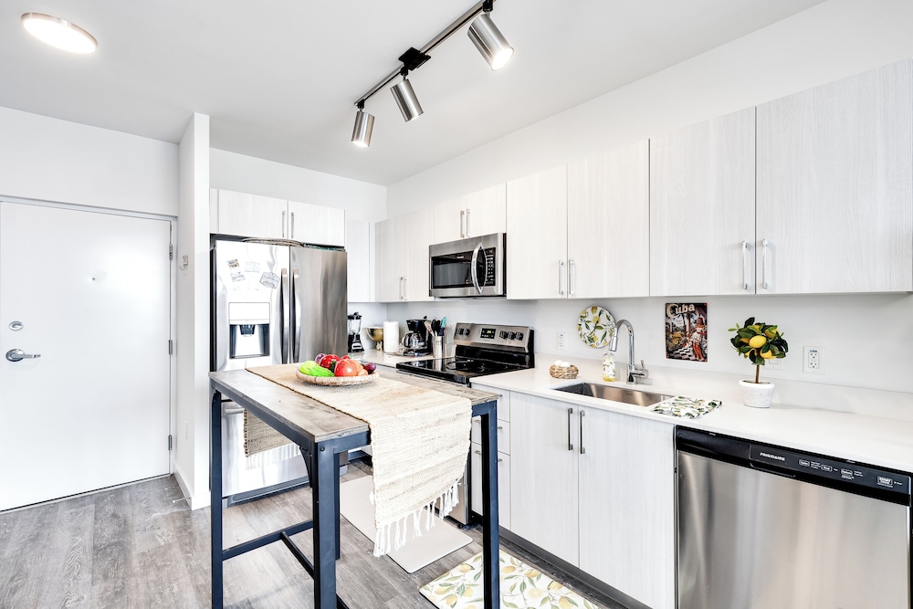 3Bedroom 2 Bath Condo