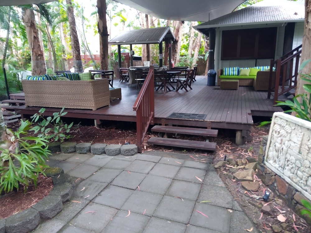 Palm Cove Retreat 31 view 3
