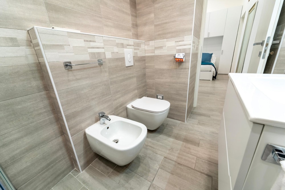 Modern Apartment in Via Carloni by Wonderful Italy