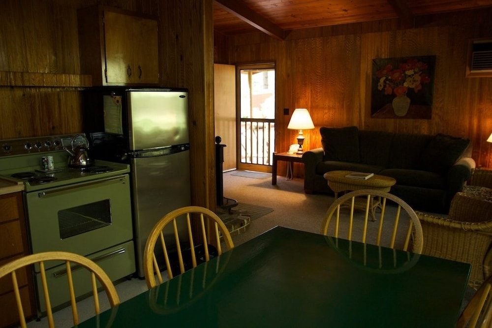 The Wayfarer Resort