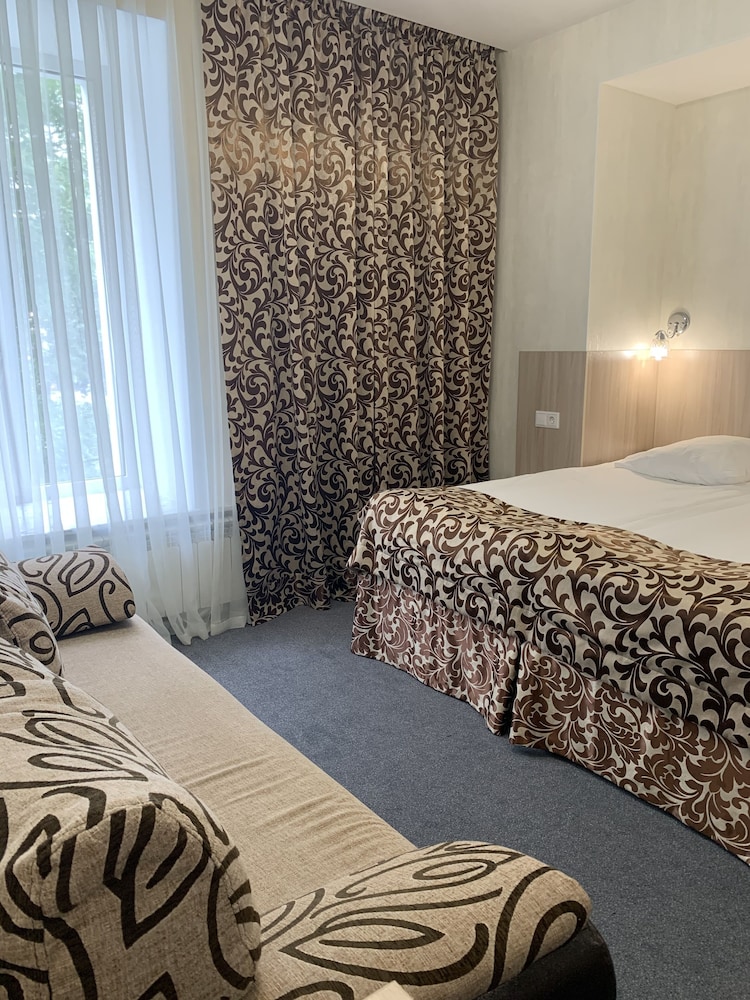 Matrix Hotel