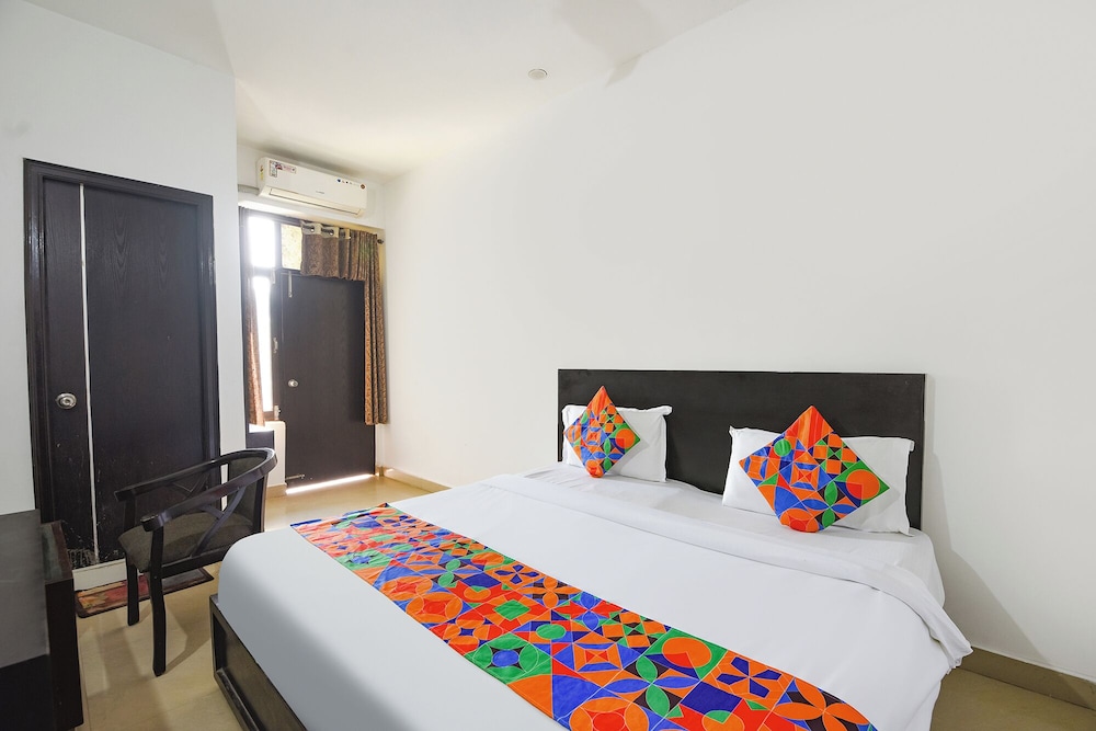 Fabhotel Surajkund Residency