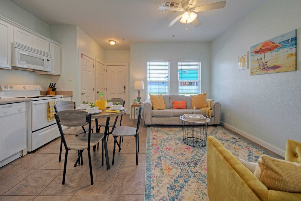 Sleeps 24 4 Costa Bahia Units w/ Pool & Beach Access