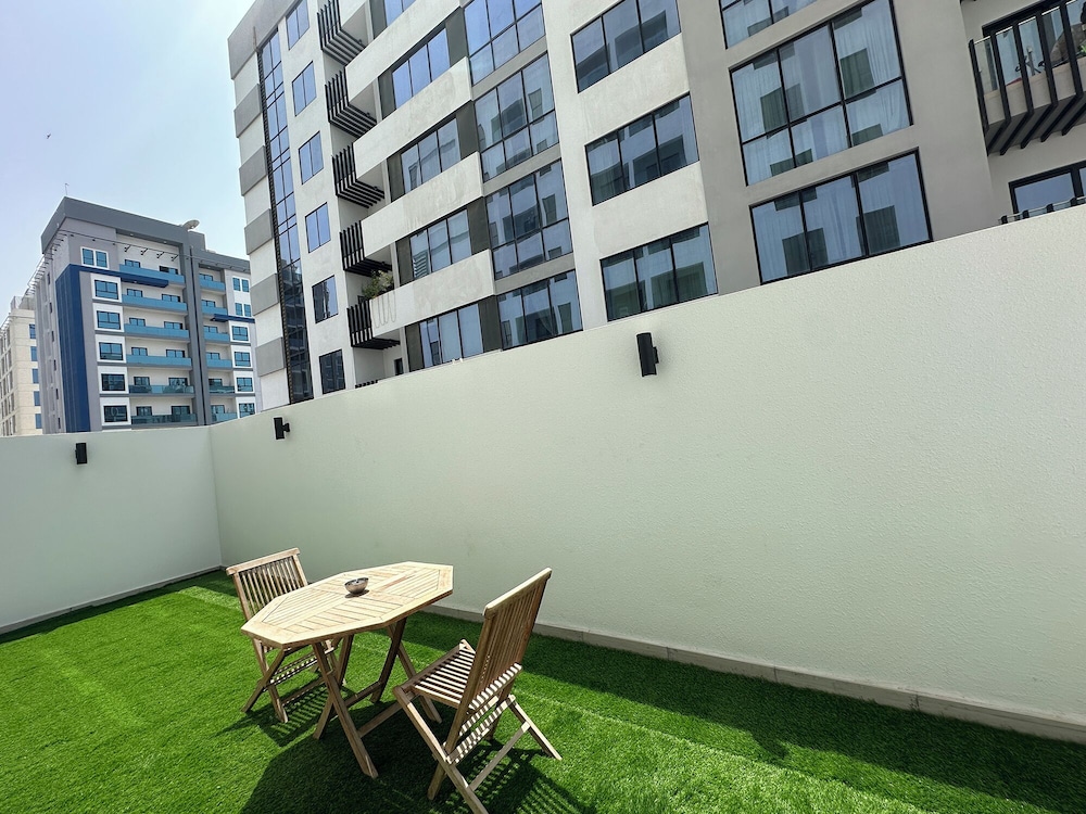 Luxury Hostel Bedspace in Downtown