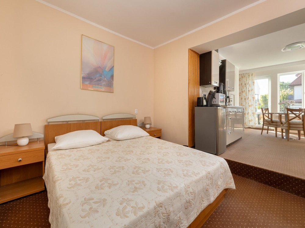 Holiday Studio Close to the Seaside Beach