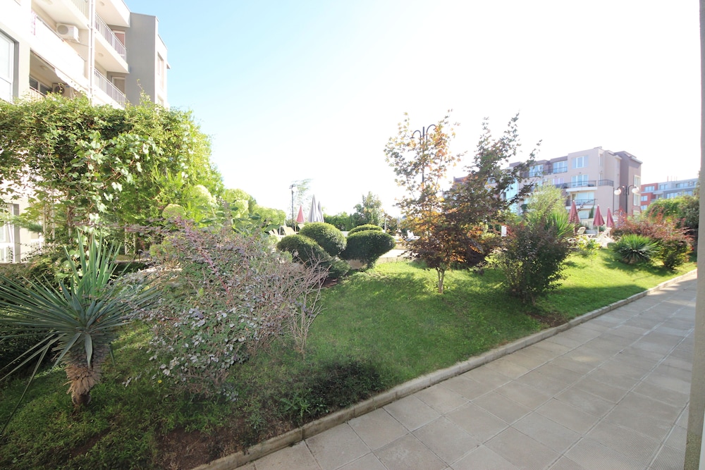 Menada Butterfly Apartments