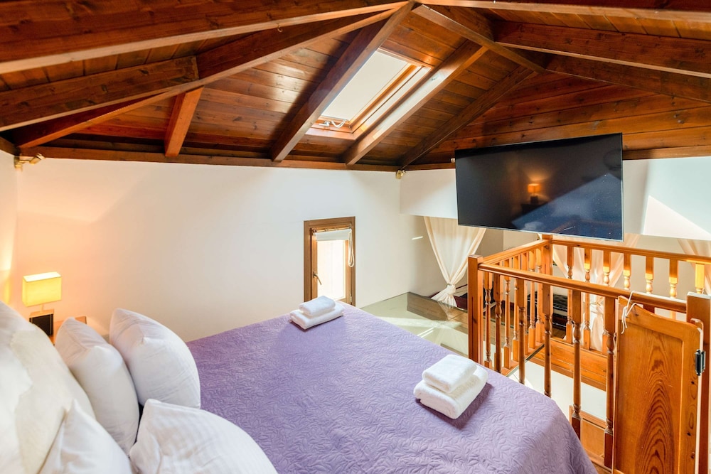 Odyssey s Palace - Escape in Mythical Ithaca