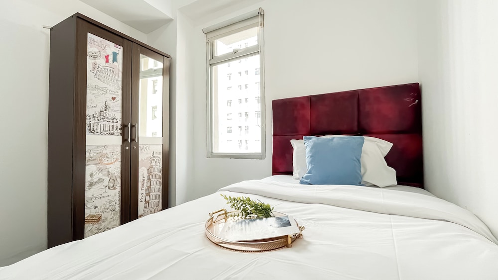 Warm And Homey 2Br Apartment At Green Bay Pluit