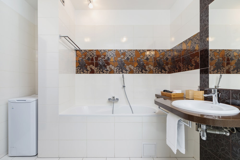 Stara Polana Apartments & Spa by Renters view 2