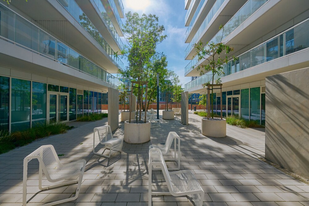 Riverside Studio by Renters view 2