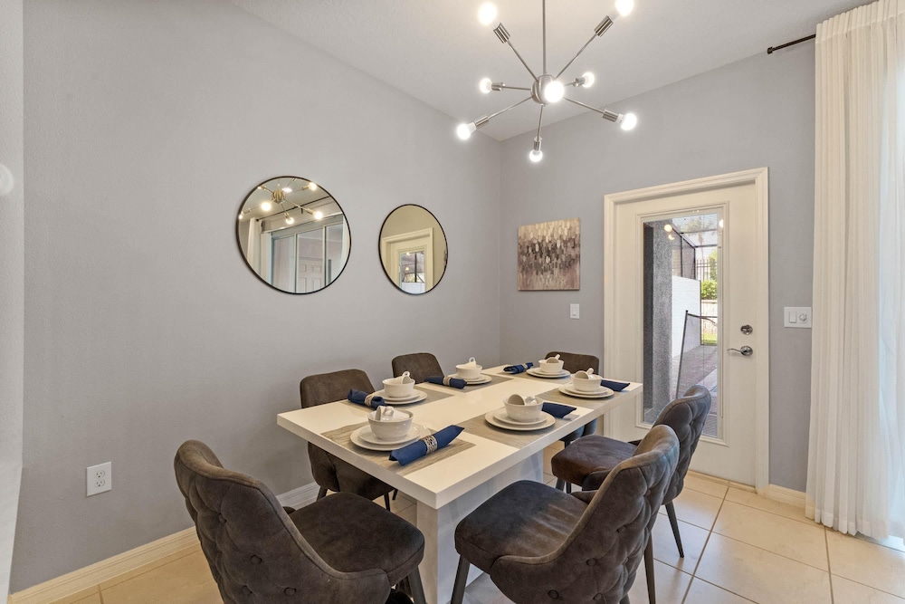 117 JW - 5BR Resort Townhome: Private Pool